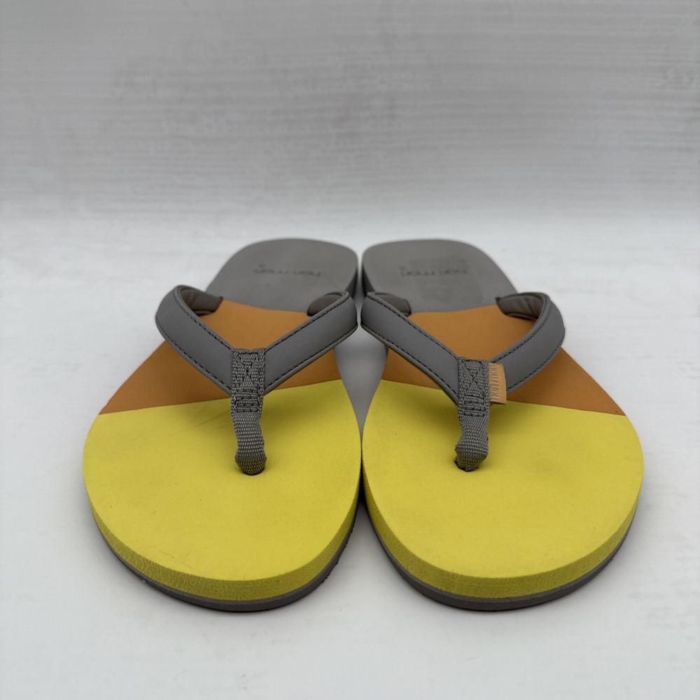 Hari Mari Women's Vegan Meadows Asana Light Gray Yellow Multi Flip Flops Size 8 - Picture 2 of 8